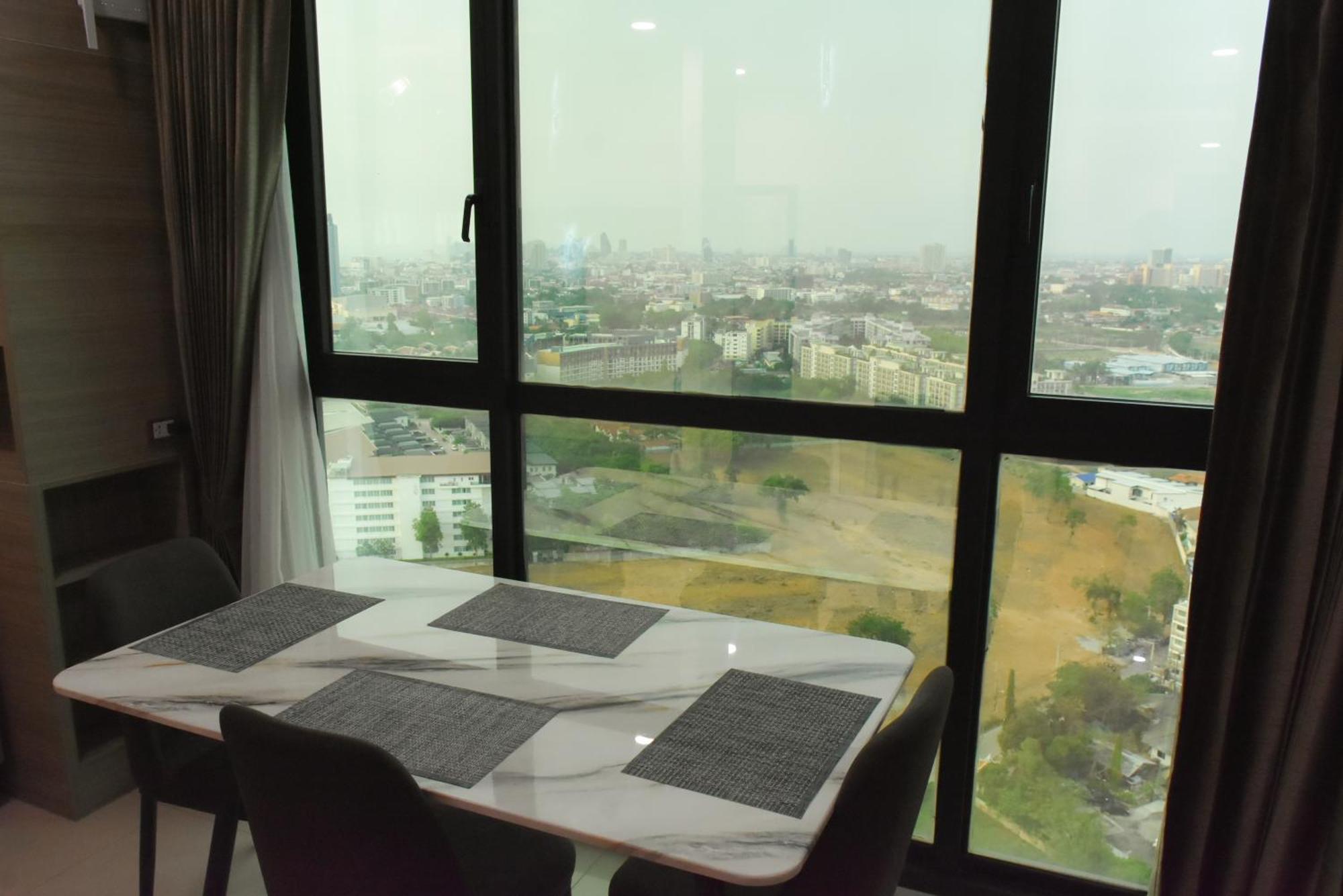 Dusit Grand Condo View Джомтьєн-Біч Номер фото